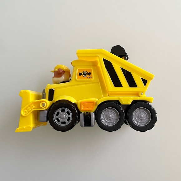Paw Patrol Ultimate Rescue Vehicles - Skye and Rubble - Picture 2 of 6